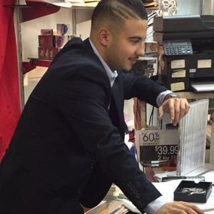 Meet your Posher, Sifaddine